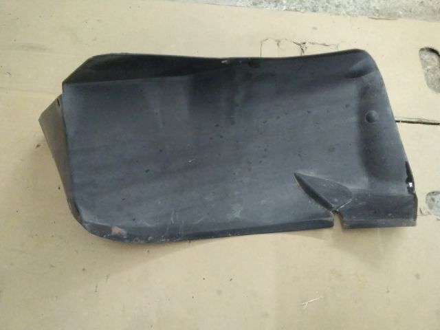 bontott PEUGEOT 206 Bal hátsó Dobbetét (Kerékjárati, Műanyag)