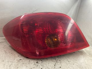 bontott PEUGEOT 206 Bal Hátsó Lámpa
