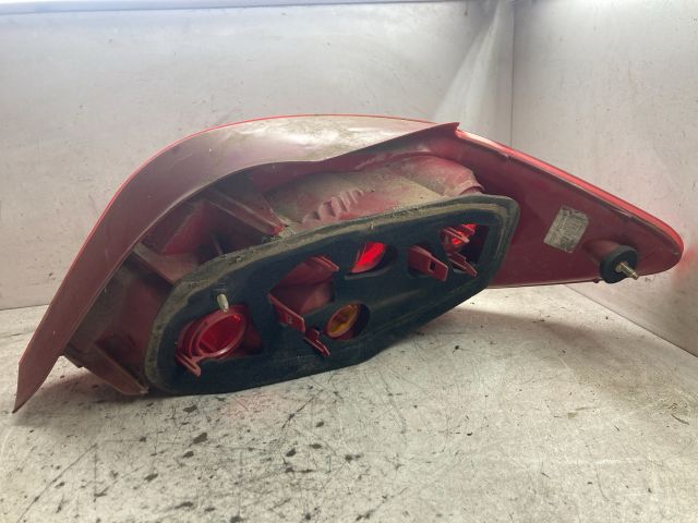 bontott PEUGEOT 206 Bal Hátsó Lámpa