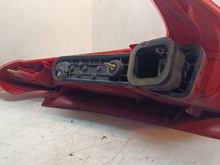 bontott PEUGEOT 206 Bal Hátsó Lámpa