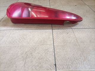 bontott PEUGEOT 206 Bal Hátsó Lámpa