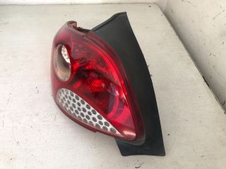 bontott PEUGEOT 206 Bal Hátsó Lámpa