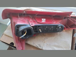 bontott PEUGEOT 206 Bal Hátsó Lámpa