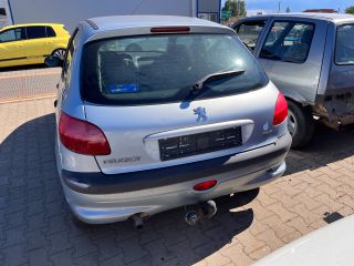 bontott PEUGEOT 206 Bal hátsó Zsanér