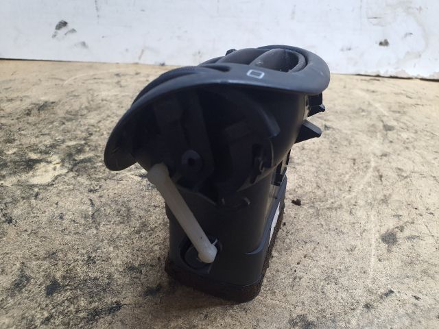 bontott PEUGEOT 206 Bal Szellőző