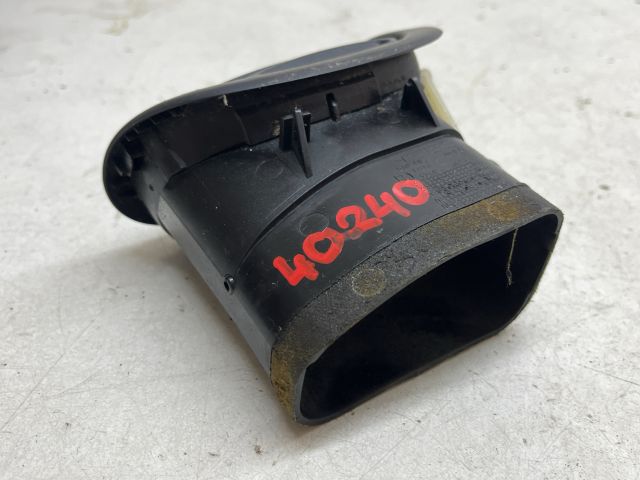 bontott PEUGEOT 206 Bal Szellőző