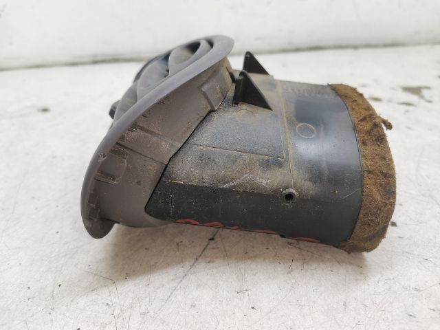 bontott PEUGEOT 206 Bal Szellőző