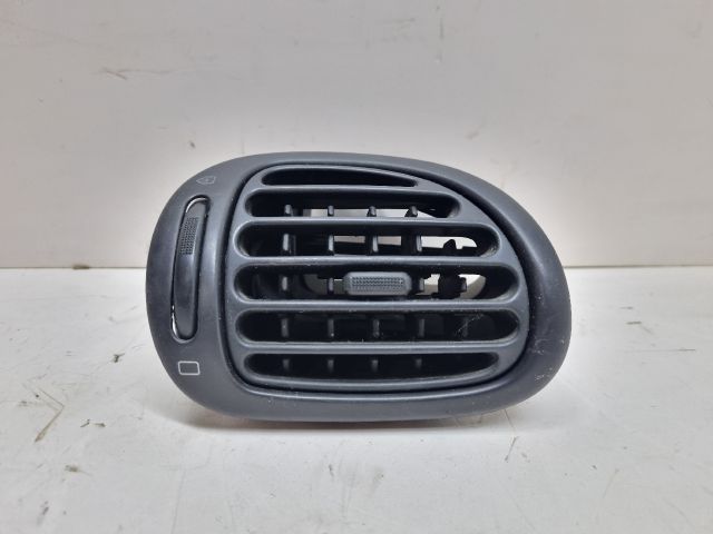 bontott PEUGEOT 206 Bal Szellőző