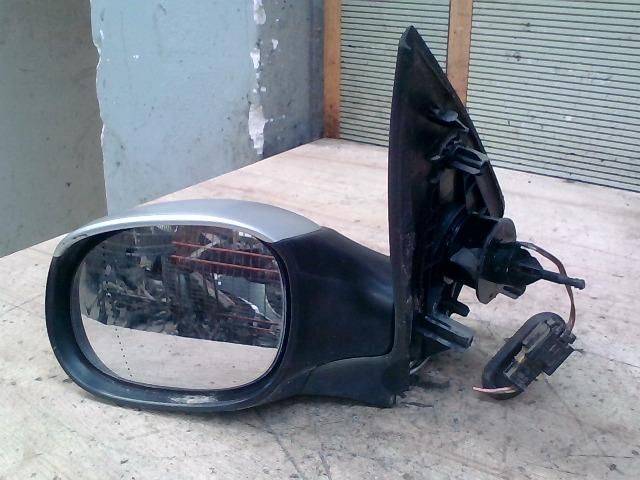 bontott PEUGEOT 206 Bal Visszapillantó Tükör (Elektromos)