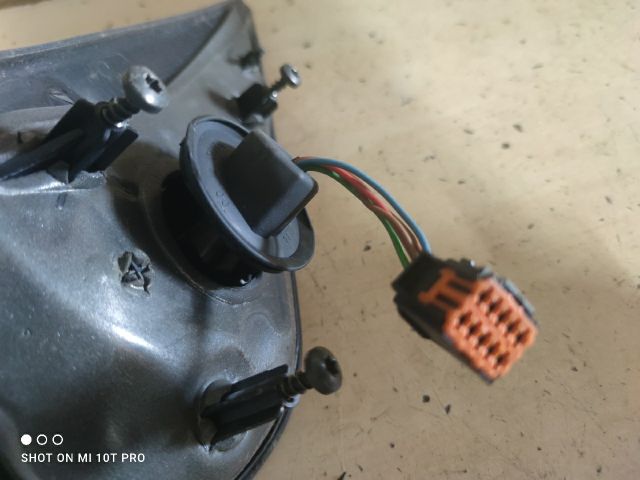 bontott PEUGEOT 206 Bal Visszapillantó Tükör (Elektromos)