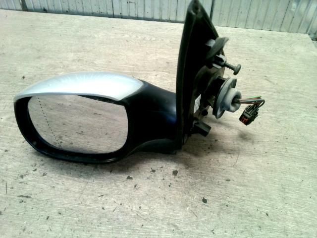 bontott PEUGEOT 206 Bal Visszapillantó Tükör (Elektromos)