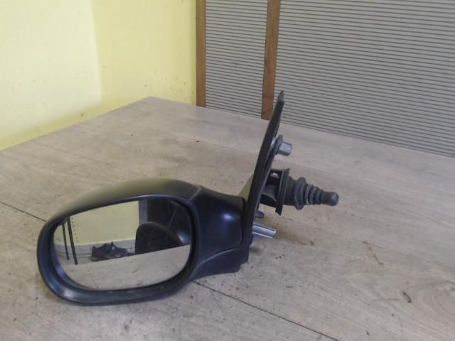 bontott PEUGEOT 206 Bal Visszapillantó Tükör (Mechanikus)