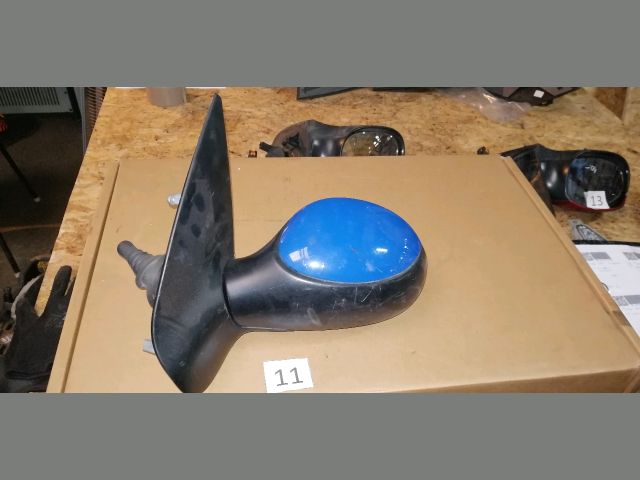 bontott PEUGEOT 206 Bal Visszapillantó Tükör (Mechanikus)