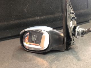 bontott PEUGEOT 206 Bal Visszapillantó Tükör (Mechanikus)