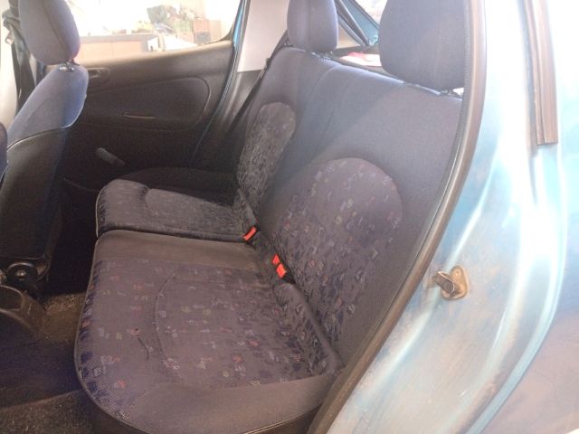 bontott PEUGEOT 206 Beltér Világítás Első
