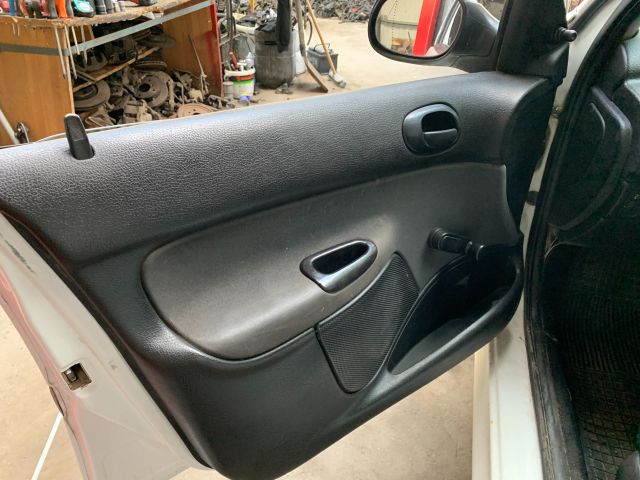bontott PEUGEOT 206 Beltér Világítás Első
