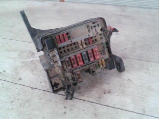 bontott PEUGEOT 206 Biztosítéktábla Utastér