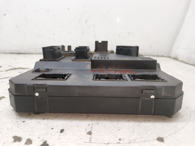 bontott PEUGEOT 206 Biztosítéktábla Utastér