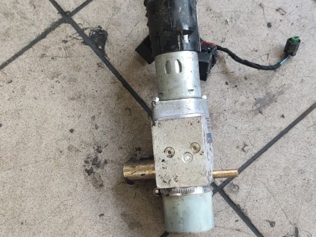 bontott PEUGEOT 206 Cabrio Tetőmozgató Hidraulika Szivattyú