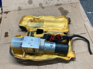 bontott PEUGEOT 206 Cabrio Tetőmozgató Hidraulika Szivattyú