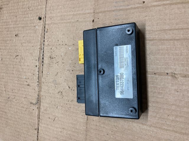 bontott PEUGEOT 206 Cabrio Tetővezérlő