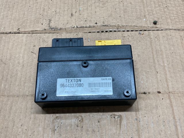 bontott PEUGEOT 206 Cabrio Tetővezérlő