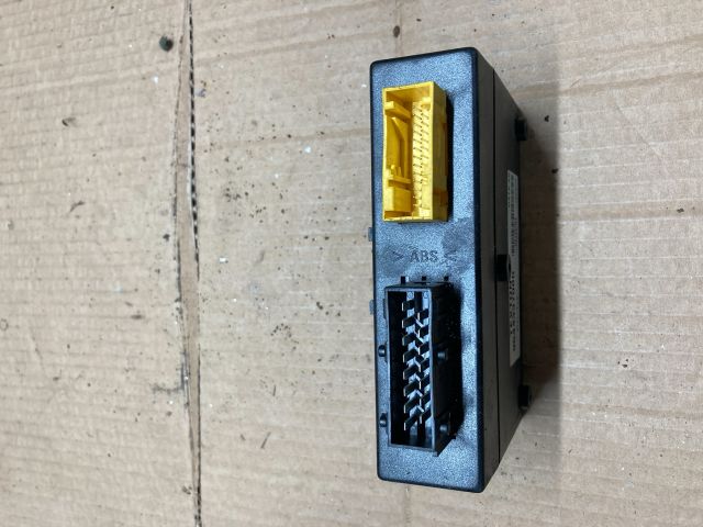 bontott PEUGEOT 206 Cabrio Tetővezérlő