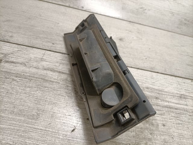 bontott PEUGEOT 206 Csomagtér Nyitó Kar / Gomb