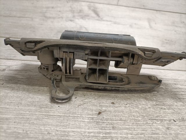 bontott PEUGEOT 206 Csomagtér Nyitó Kar / Gomb