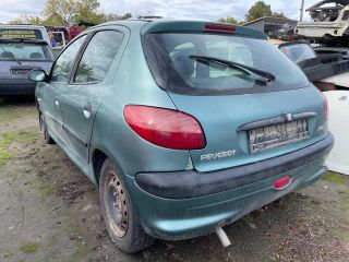 bontott PEUGEOT 206 Csomagtérajtó Bal Zsanér