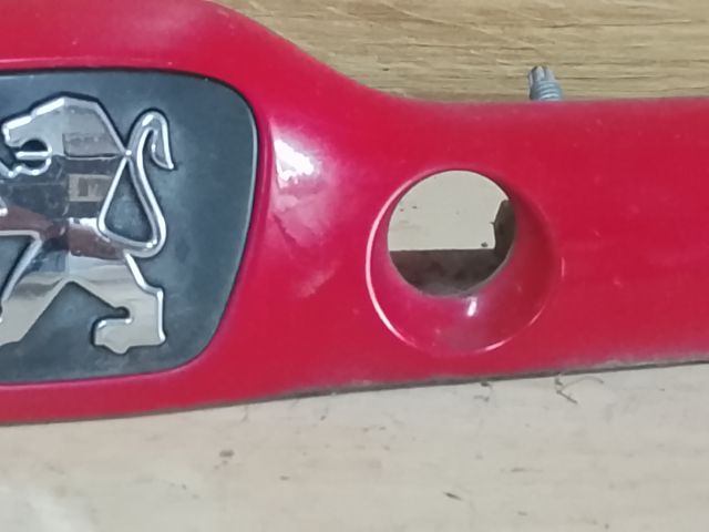 bontott PEUGEOT 206 Csomagtérajtó Díszléc