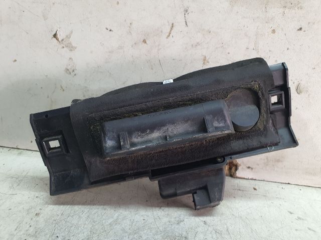 bontott PEUGEOT 206 Csomagtérajtó Kilincs