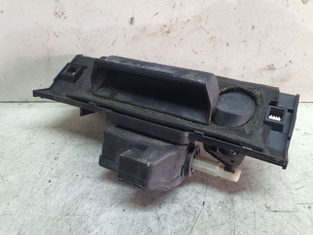 bontott PEUGEOT 206 Csomagtérajtó Kilincs