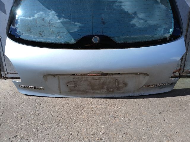 bontott PEUGEOT 206 Csomagtérajtó (Részeivel)