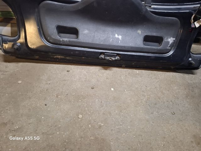 bontott PEUGEOT 206 Csomagtérajtó (Részeivel)