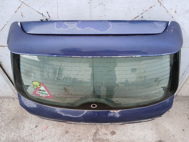 bontott PEUGEOT 206 Csomagtérajtó (Részeivel)