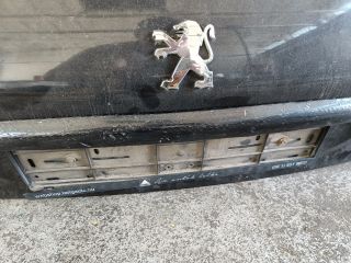 bontott PEUGEOT 206 Csomagtérajtó (Részeivel)