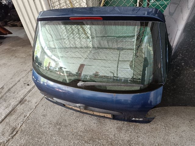 bontott PEUGEOT 206 Csomagtérajtó (Részeivel)