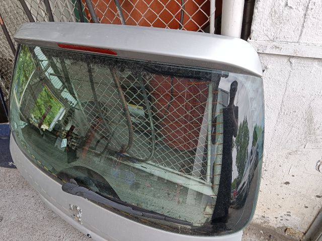 bontott PEUGEOT 206 Csomagtérajtó (Részeivel)