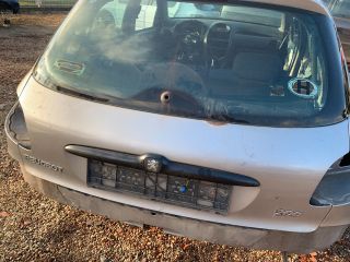 bontott PEUGEOT 206 Csomagtérajtó (Üres lemez)