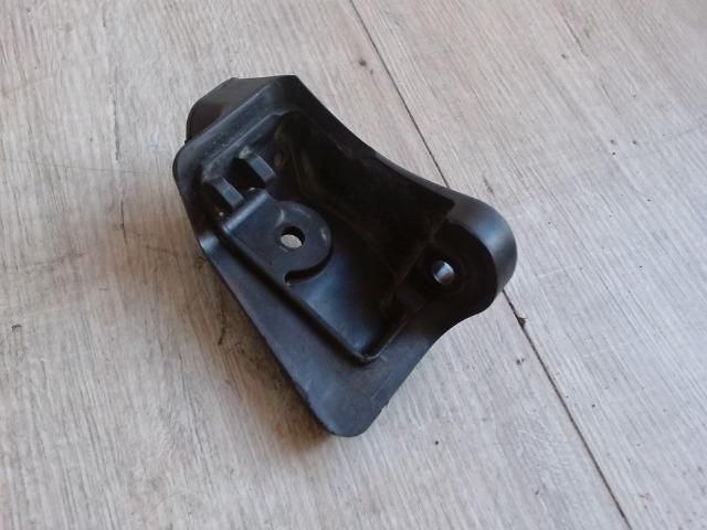 bontott PEUGEOT 206 Csomagtérajtó Ütköző