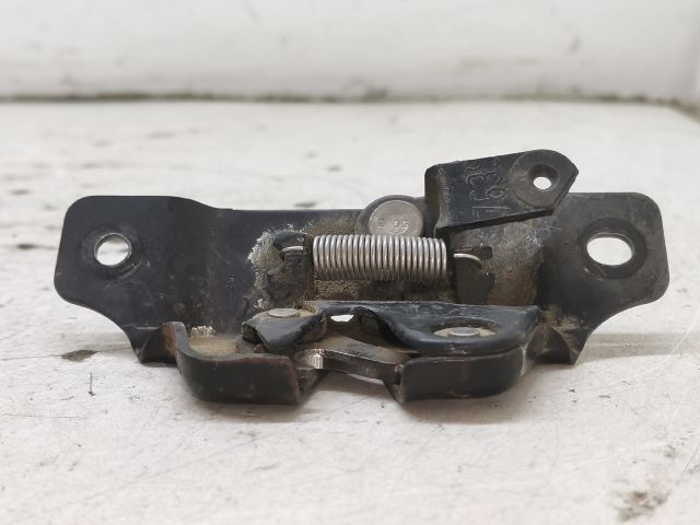 bontott PEUGEOT 206 Csomagtérajtó Zárszerkezet