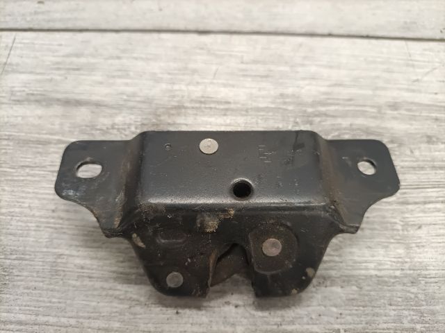 bontott PEUGEOT 206 Csomagtérajtó Zárszerkezet