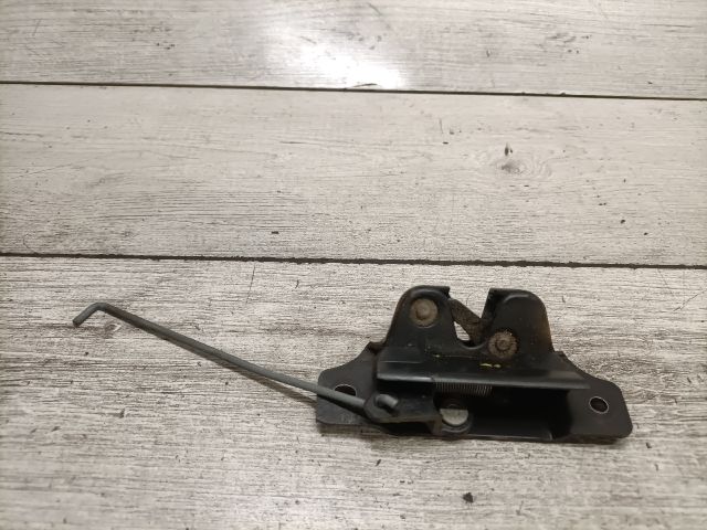 bontott PEUGEOT 206 Csomagtérajtó Zárszerkezet