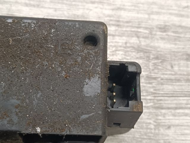 bontott PEUGEOT 206 Csomagtérajtó Zárszerkezet