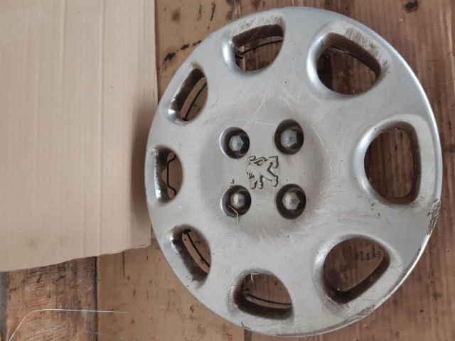 bontott PEUGEOT 206 Dísztárcsa (1 db)