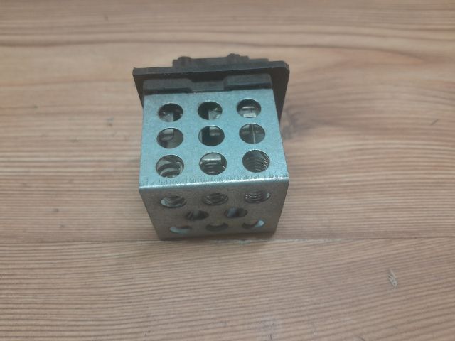 bontott PEUGEOT 206 Előtét Ellenállás Fűtőmotor