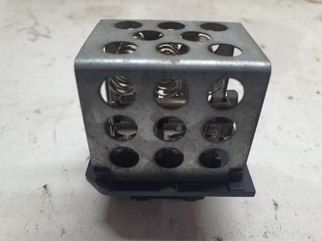 bontott PEUGEOT 206 Előtét Ellenállás Fűtőmotor