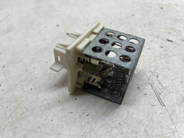 bontott PEUGEOT 206 Előtét Ellenállás Fűtőmotor