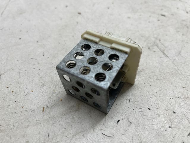 bontott PEUGEOT 206 Előtét Ellenállás Fűtőmotor